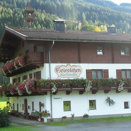 Bauernhof Grieslehen Bed and Breakfast Leogang Exteriör bild