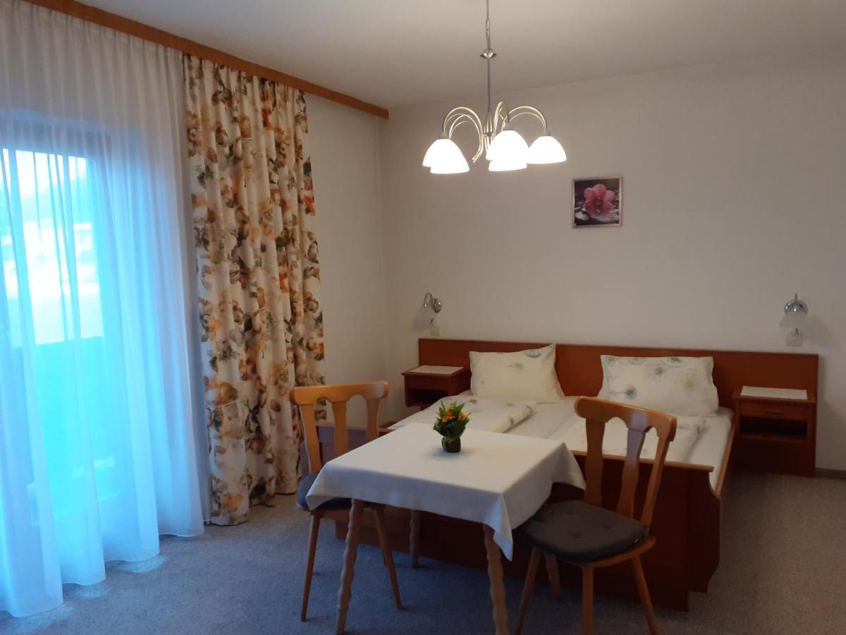 Bauernhof Grieslehen Bed and Breakfast Leogang Exteriör bild